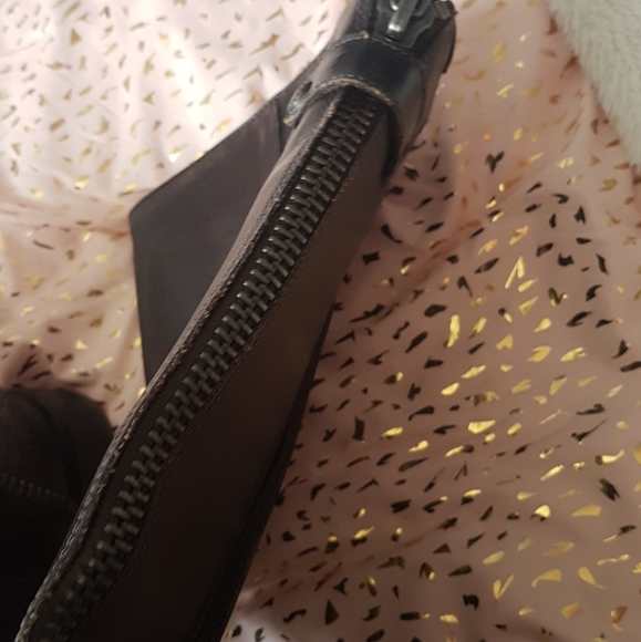 Mid-rise boots with small heel - Picture 5 of 5